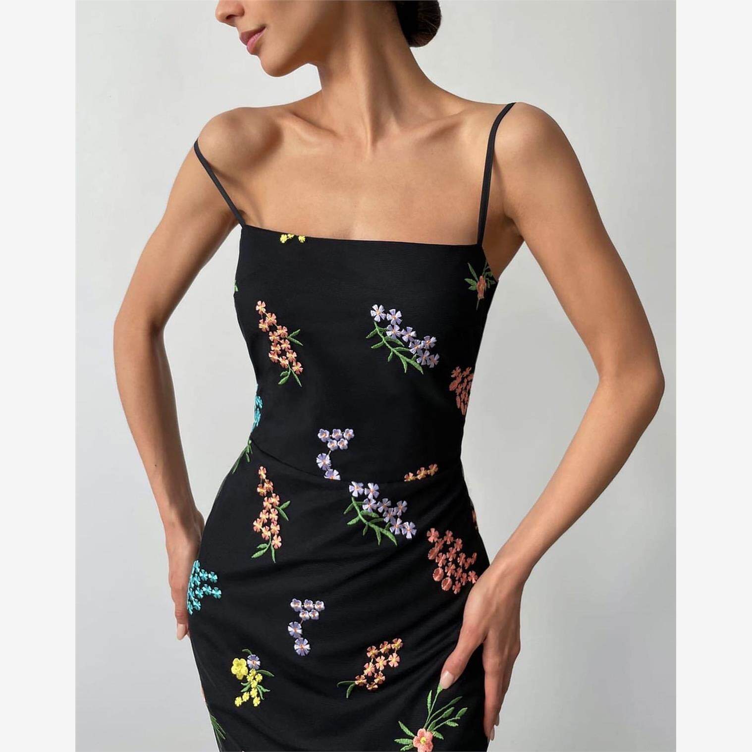 2021 Temperament Ladies Fashion Mesh Embroidered Sling Dress
