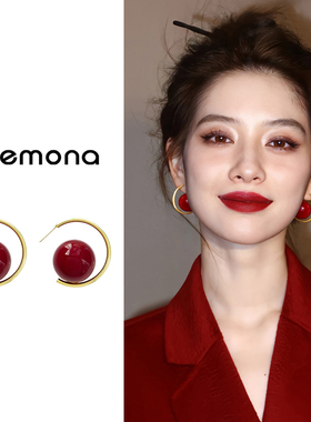 红色独特耳环女秋冬新款爆款轻奢气质高级感耳钉小众夸张新年耳饰