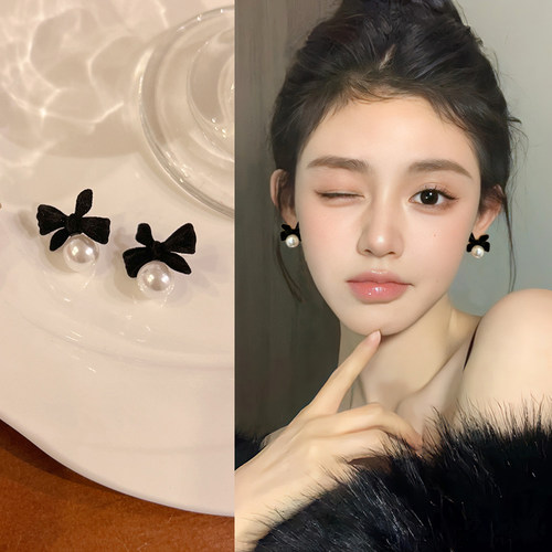 气质珍珠款蝴蝶结耳夹女