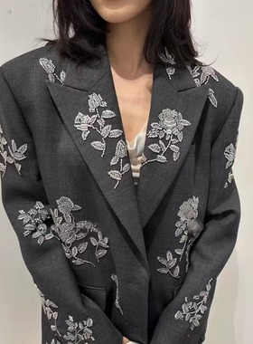 TE【高品质】疯感职装风设计感廓形外套灰色手工刺绣钉珠正肩西装