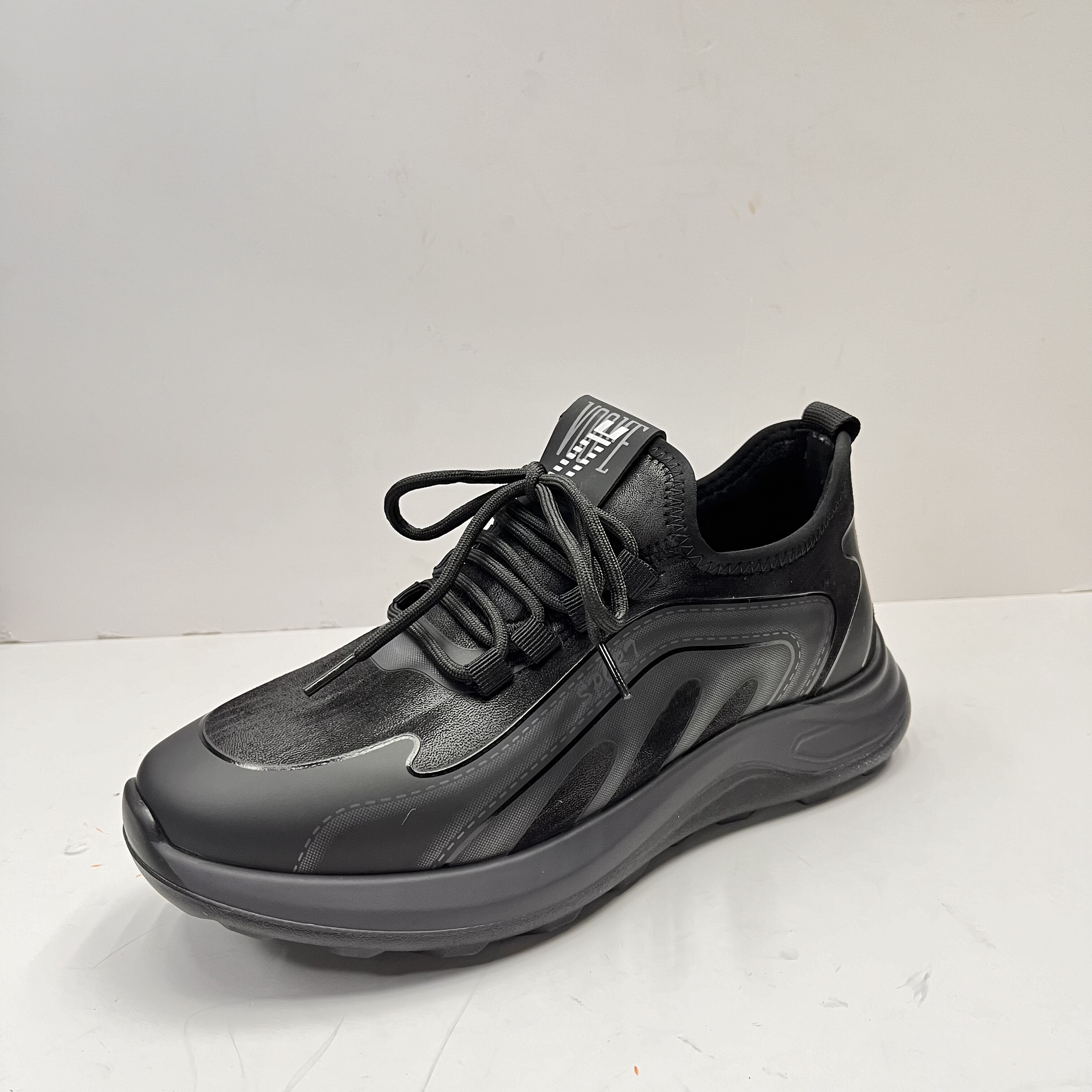 404加绒运动皮鞋双色发泡鞋底套脚一脚蹬加绒棉鞋男