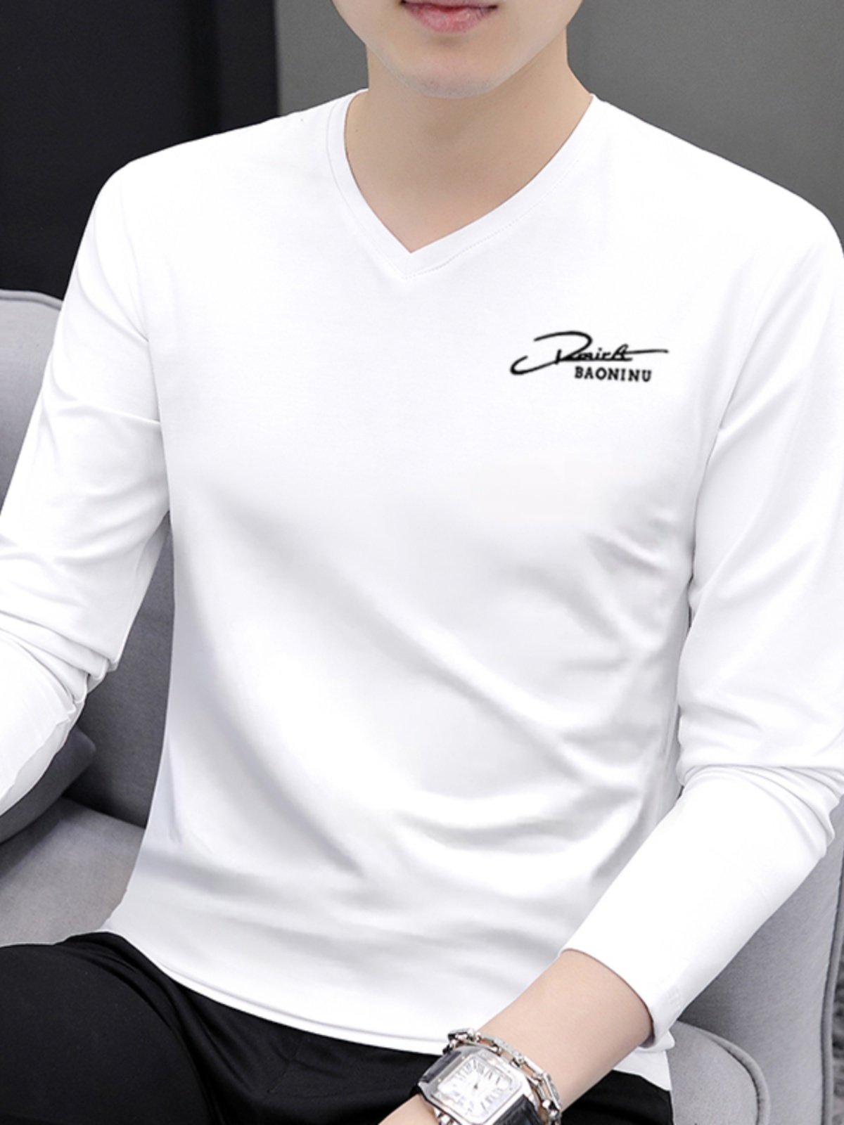 长袖T恤男士春秋V领纯棉休闲上衣2025新款潮牌修身内搭体恤打底衫
