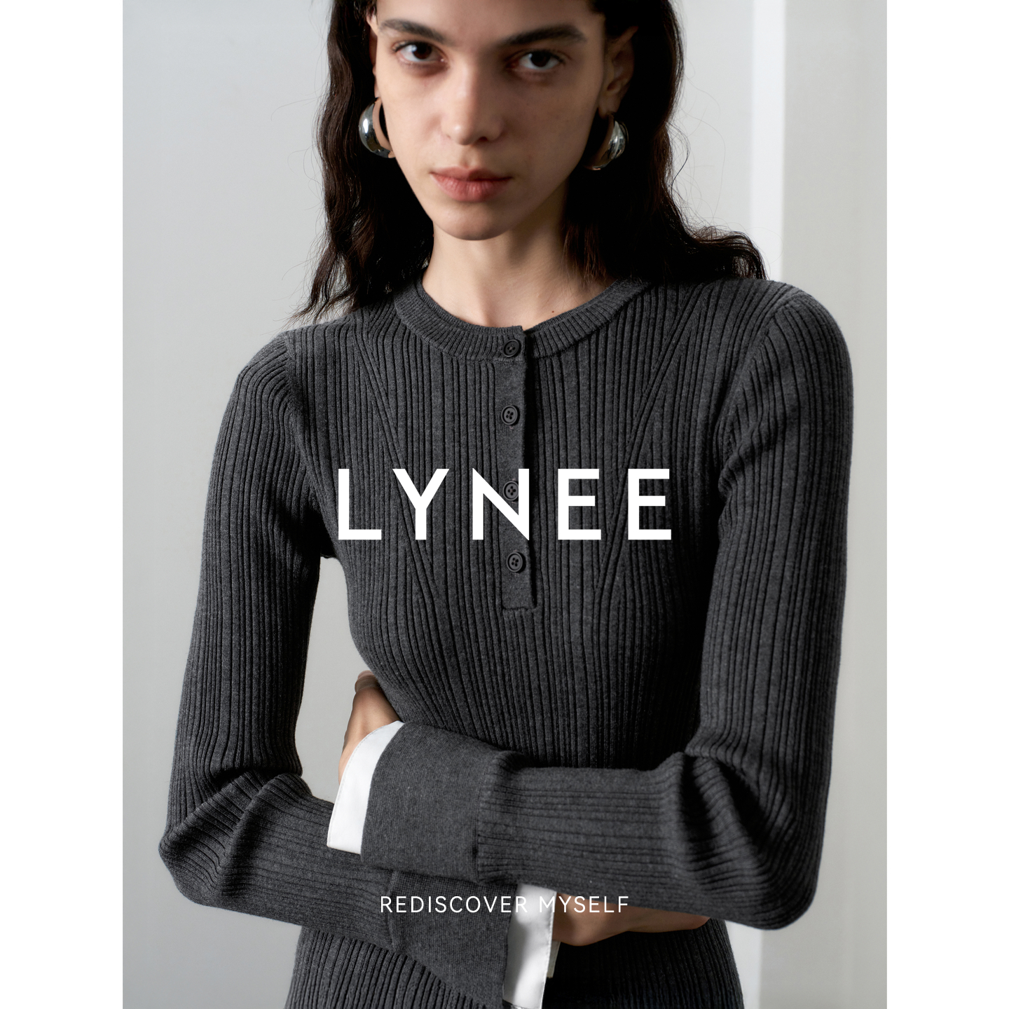 LYNEE【都市漫游】简约灰色假两件坑条羊毛针织衫毛衣女冬季新款