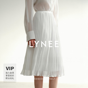 LYNEE 白色压褶A字半身裙女氛围感纱裙时髦通勤中裙 迷迭花园