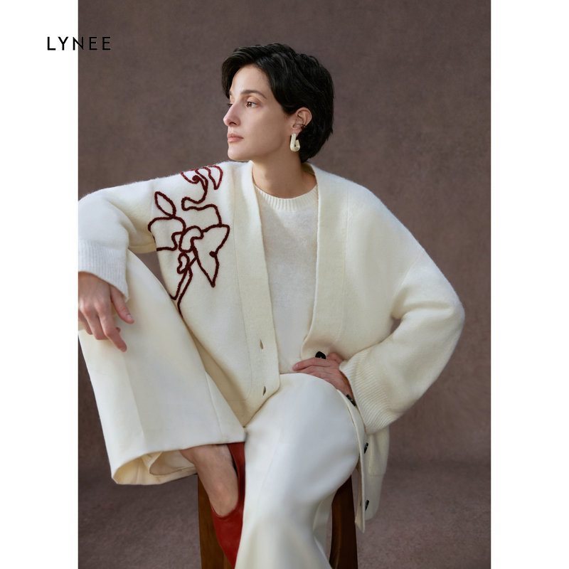 LYNEE 立体撞色绣花针织开衫