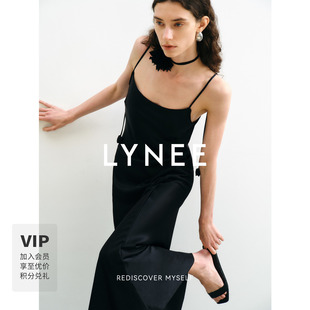 LYNEE 高级感气质礼服长裙 黑白醋酸缎面吊带连衣裙女2026春夏新款