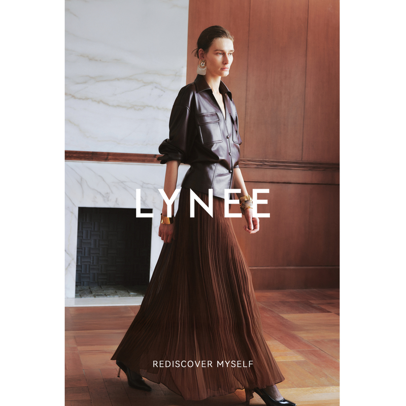 LYNEE【迷迭花园】肌理感百褶半身裙秋冬新款复古优雅大裙摆伞裙