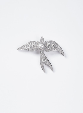 LYNEE 飞鸟贝珠胸针 LAD2F0A009