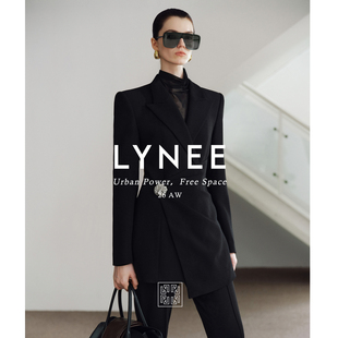 LYNEE【黑标 间奏曲】黑色羊毛西装宾霸内里翘肩围裹式西服2026秋
