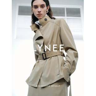 LYNEE【黑标 露珠系列】精纺羊毛卡其色短风衣 时髦通勤轻量外套