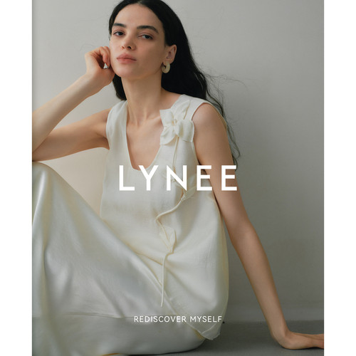 LYNEE 立体花朵双层U领垂顺简约背心女设计感休闲百搭无袖上衣