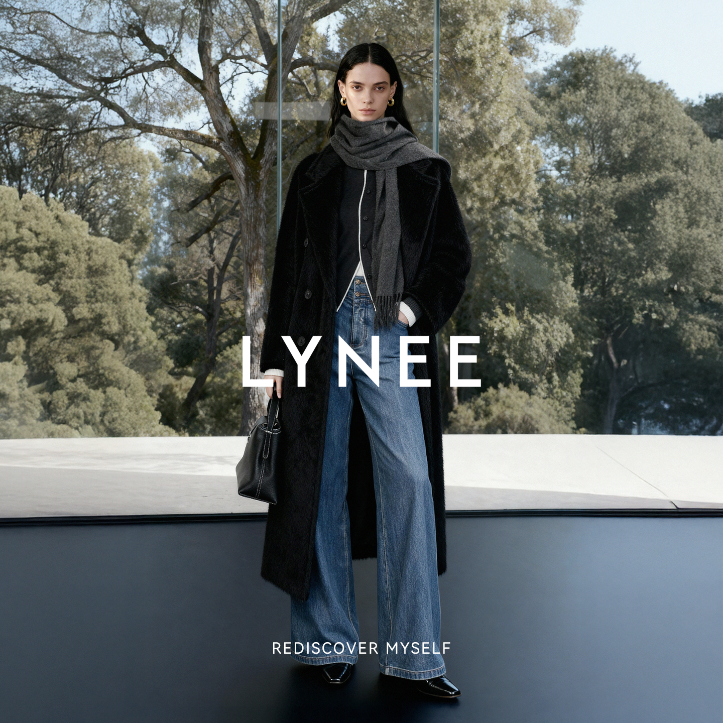 LYNEE【黑标801 水光大衣】秘鲁进口苏力羊驼毛大衣女黑色长外套