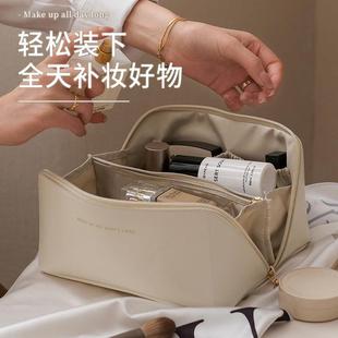 高端便携大容量分区收纳可爱轻奢高级风 德国化妆包女2024新款