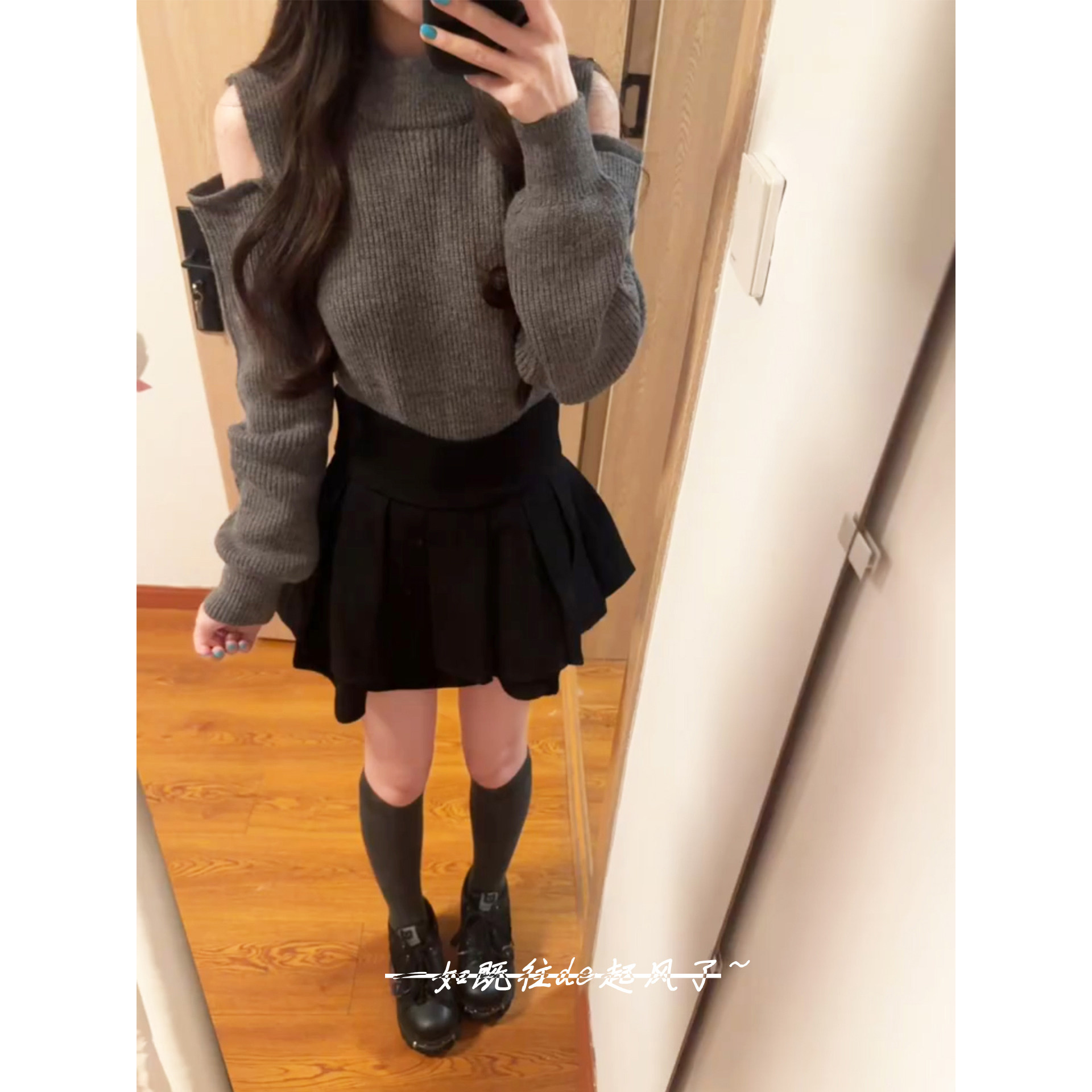 清楚系露肩针织上衣百褶裙子两件套装女秋冬日系穿搭半身裙蓬蓬裙