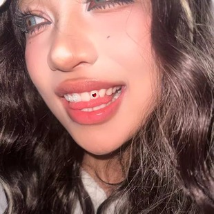 Drillight牙钻自己粘虎牙牙钻diy材料包小众设计辣妹爆闪牙钻饰品