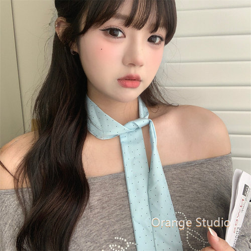 韩系温柔蓝色波点丝巾