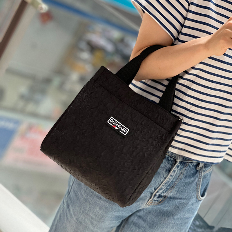 2025新款时尚女士手提包