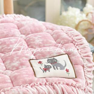 蔓越家 北欧加厚毛绒雪花绒秋冬坐垫学生座椅垫办公室防滑板凳垫