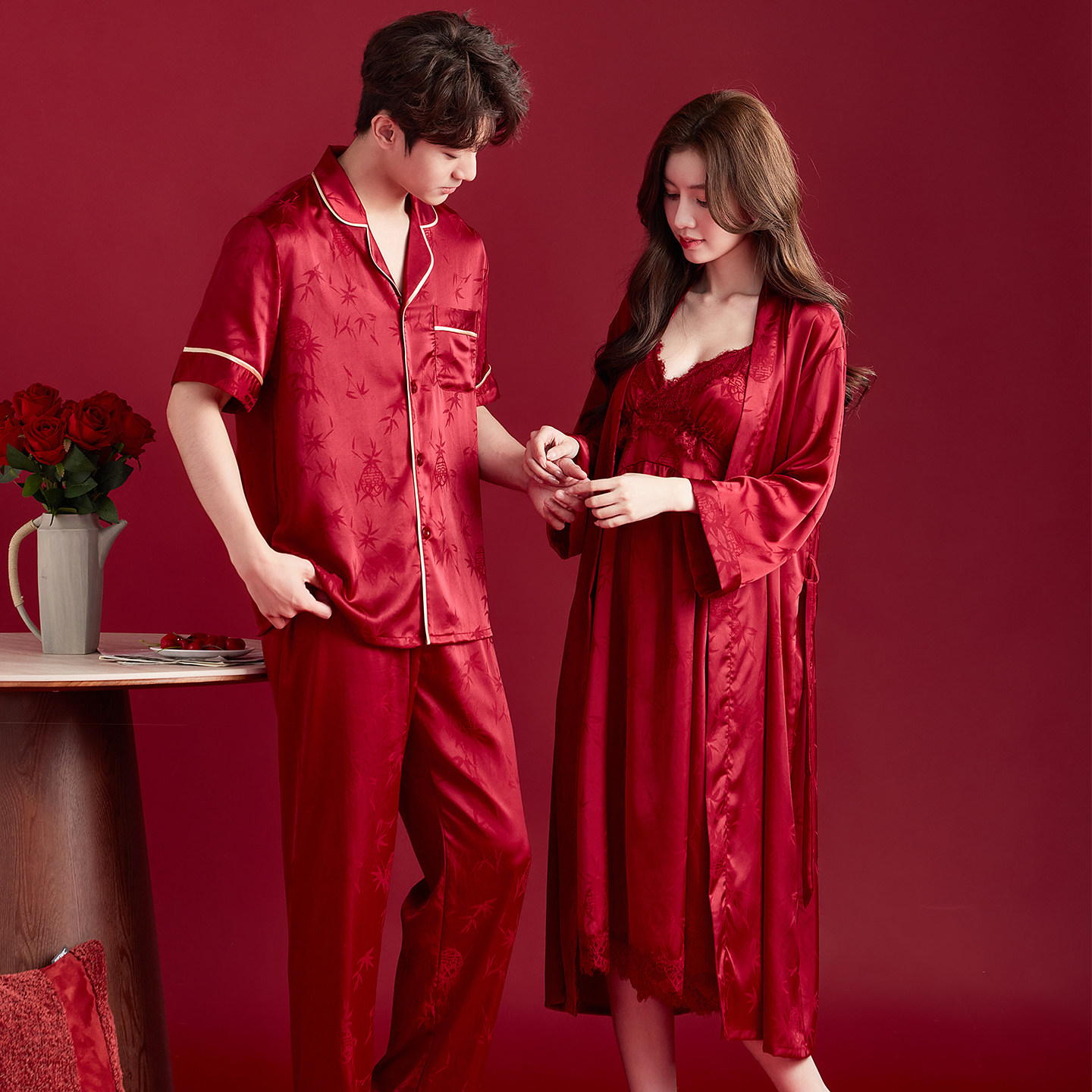 新款结婚新婚冰丝红色睡衣情侣装一男一女春夏季新娘晨袍礼盒套装