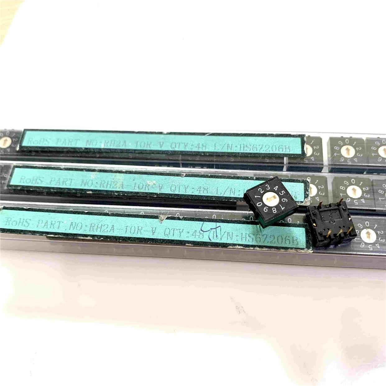 RH2A-10R-V 0-9位旋转编码开关 DIP台湾圜达开关 脚位3:2 直插5脚