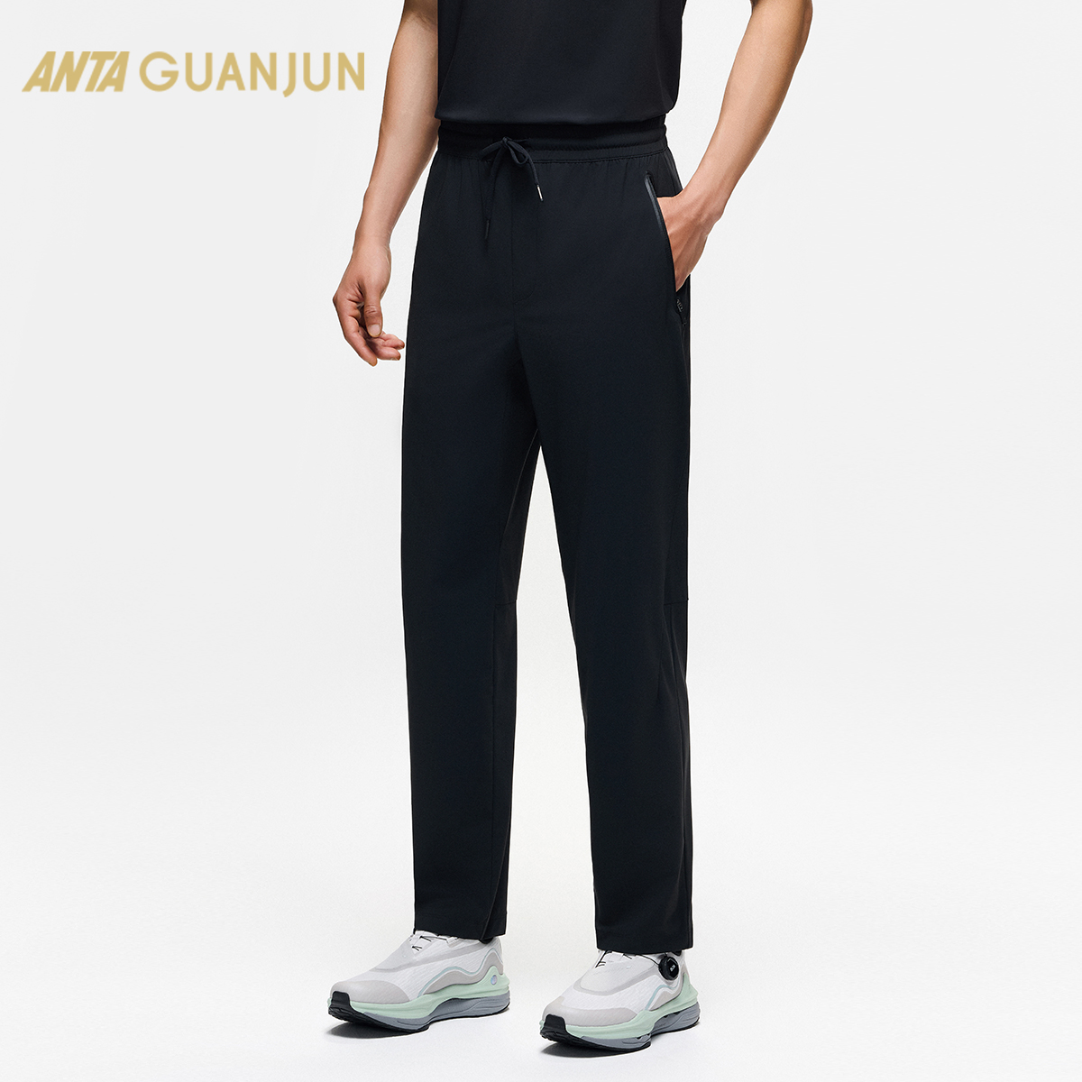 安踏冠军男针织运动长裤通勤商务