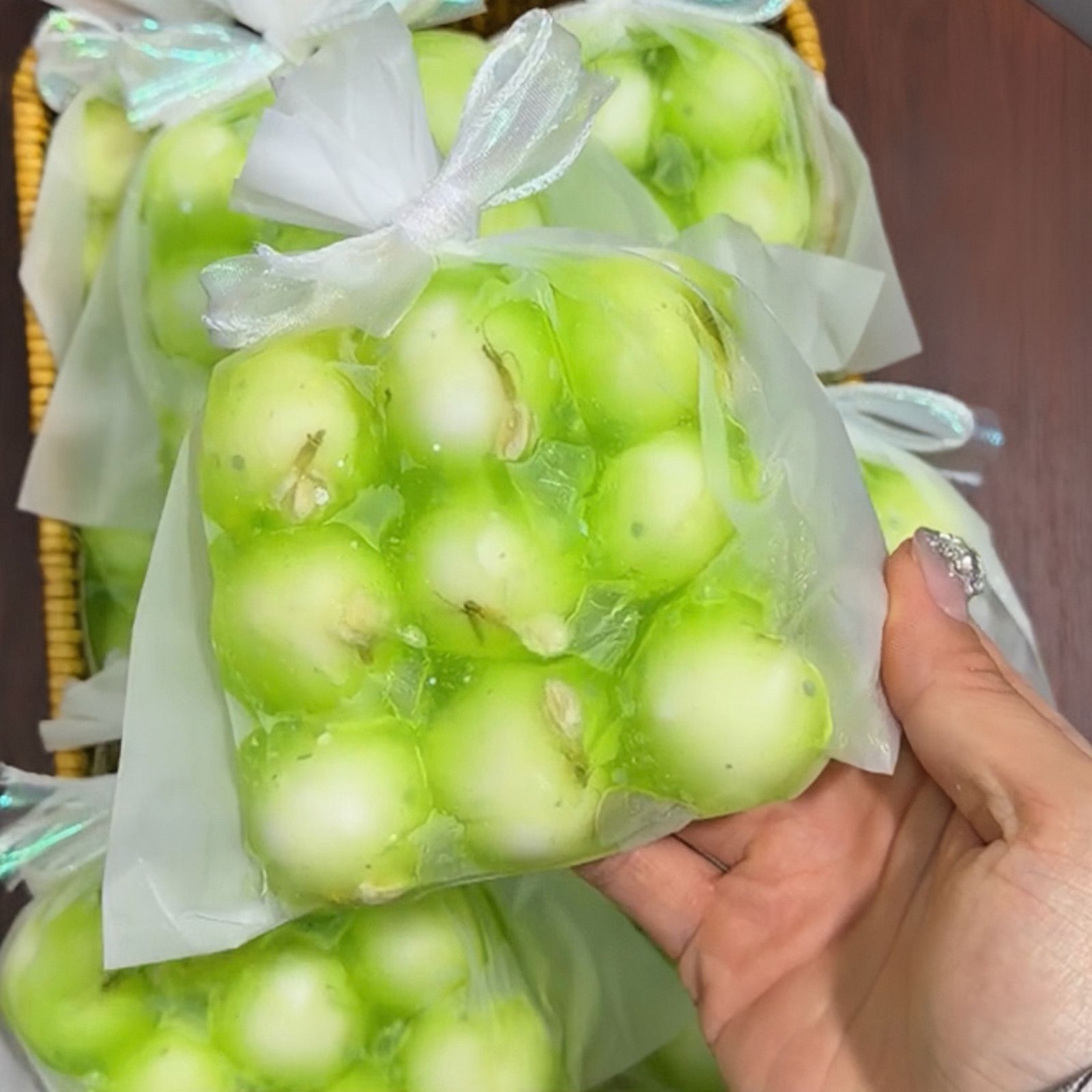 脆皮手作球捏捏九宫格冰点juju同款luca解压球needoh成品squishy图片