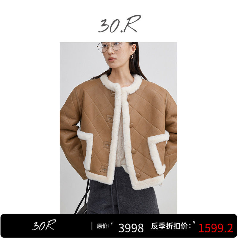 30.R自然系女装/时髦优雅皮毛一体 羊皮香风外套秋季新款短外套