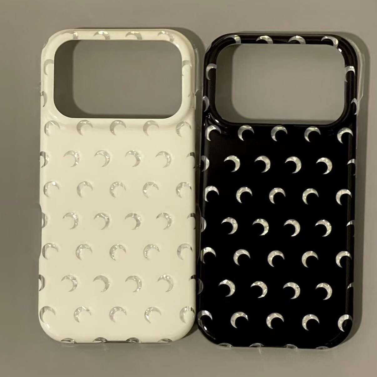 小众ins黑白钻石纹月牙适用iPhone17手机保护壳16promax苹果15/14/13小众简约韩系
