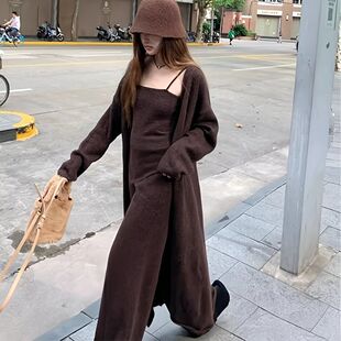美拉德慵懒风秋冬新款水貂绒时尚套装女开衫吊带背心阔腿裤三件套