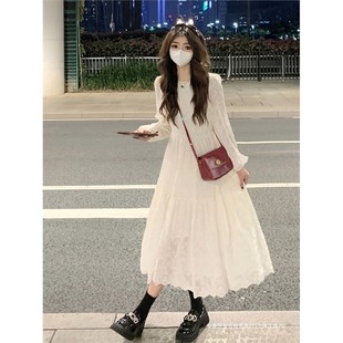 法式初恋白色蕾丝长袖连衣裙春装内搭云南海边度假沙滩长裙小个子