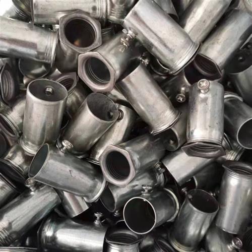 JDG/KBG镀锌穿线管20 25 32 40 50 SC金属直接盒接锁母杯梳