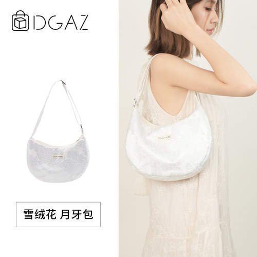 DGAZ HOME雪绒花月牙包国风百搭帆布袋斜跨单肩包新中式2026春夏