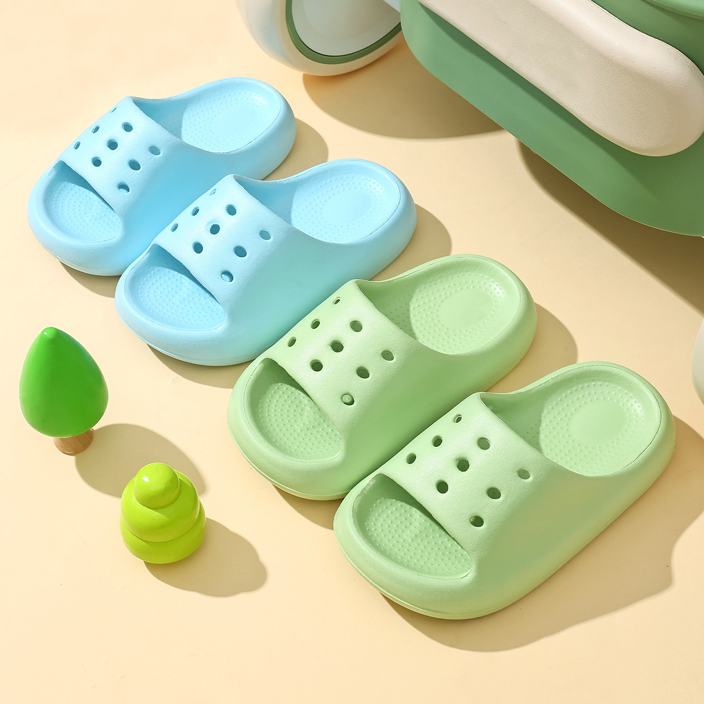 儿童拖鞋女童夏季室内家居浴室简约防滑洗澡男童防臭小女孩凉拖鞋