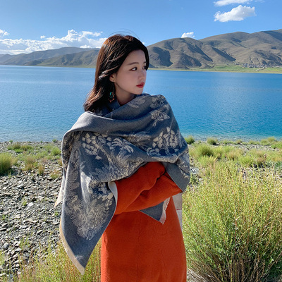 Scarffowomen,thi-dpvs