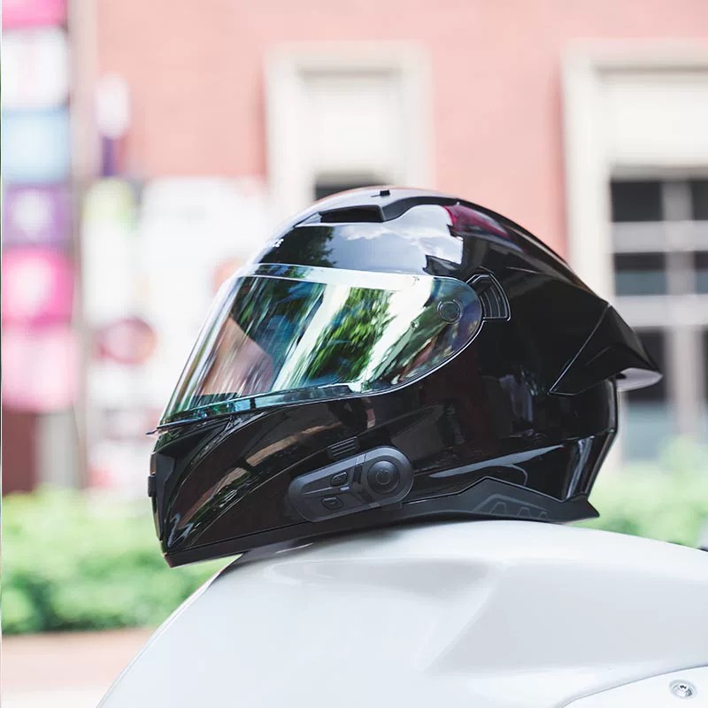 摩托车头盔男女蓝牙巡航机车赛车四季通用3C覆式个性仿赛安全全盔