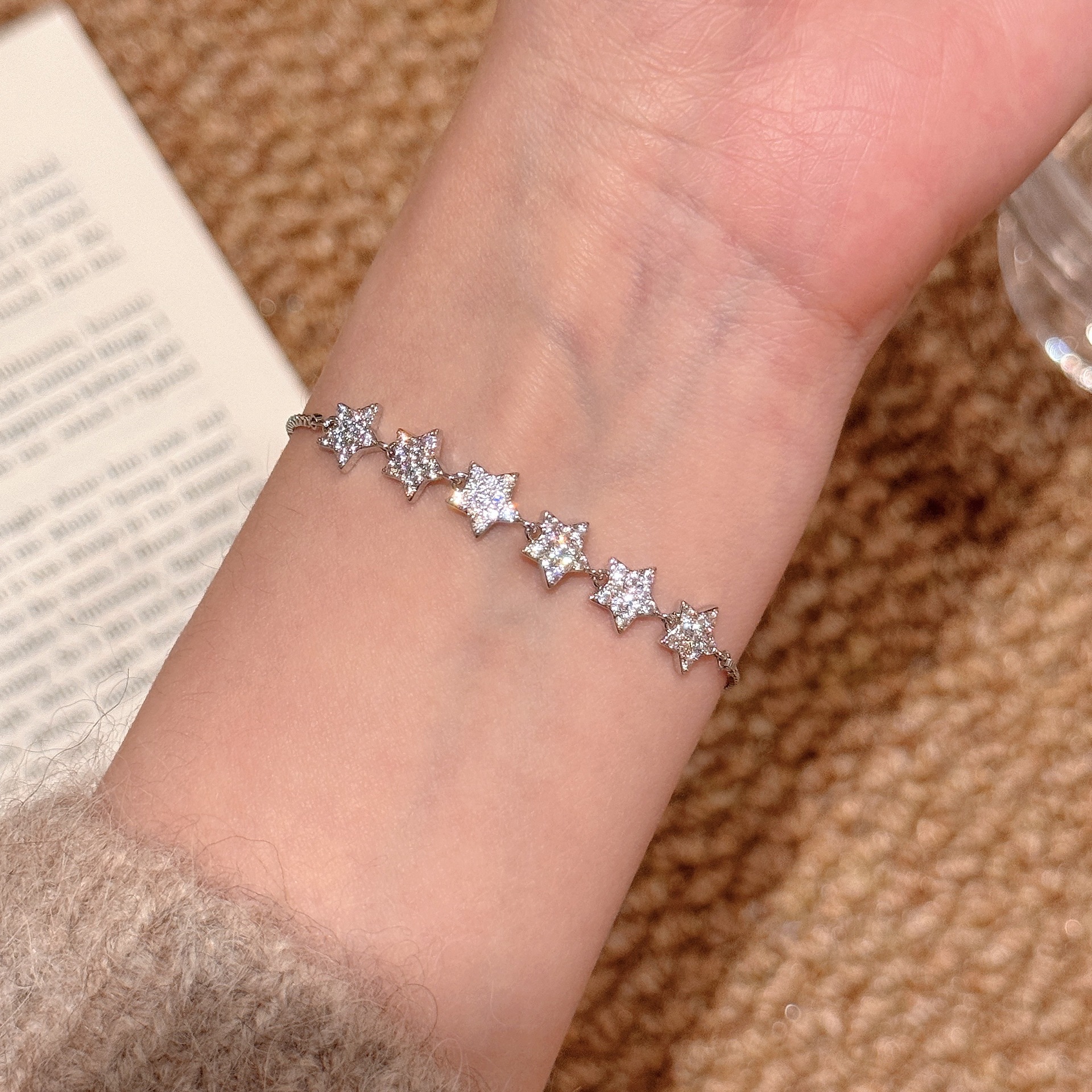 日本品质星星手链欧美时尚饰品女精致简约手饰气质百搭星星手链