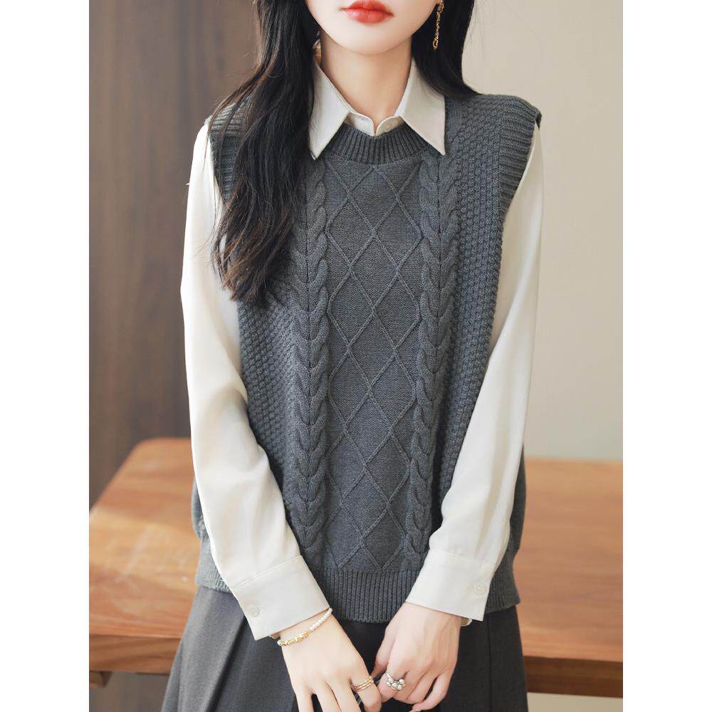 MONLOUVE纯线圆领麻花针织马甲女无袖毛衣坎肩背心叠穿保暖内搭上