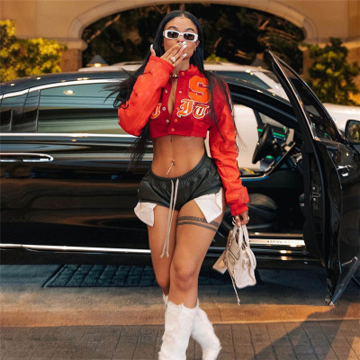 Croptcrewnklsjam露脐