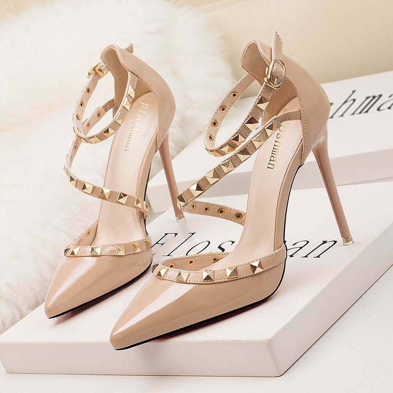 women high heel时装凉鞋