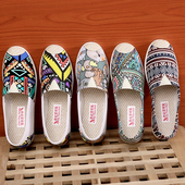 2025春秋老北京布鞋 防滑软底单鞋 百搭休闲妈妈鞋 女鞋 一脚蹬渔夫鞋