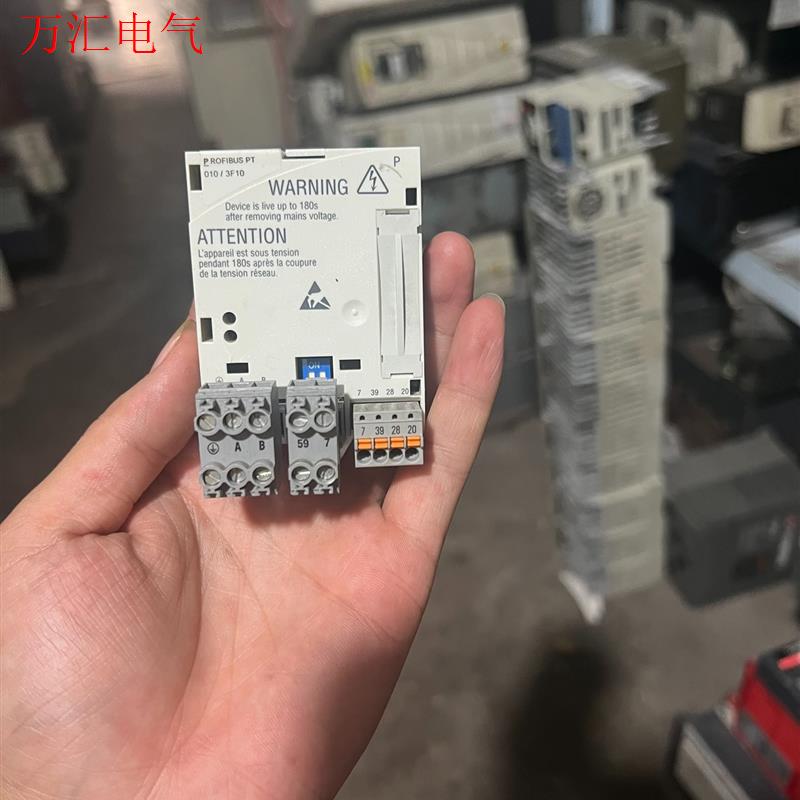 Lenze伦茨E82ZAFPC010伦茨变频器通讯模块,二手(议价)