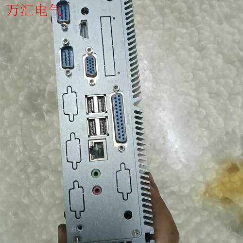 SOKON硕控SBOX-C8737-A机器人用工控机一台,成(议价)