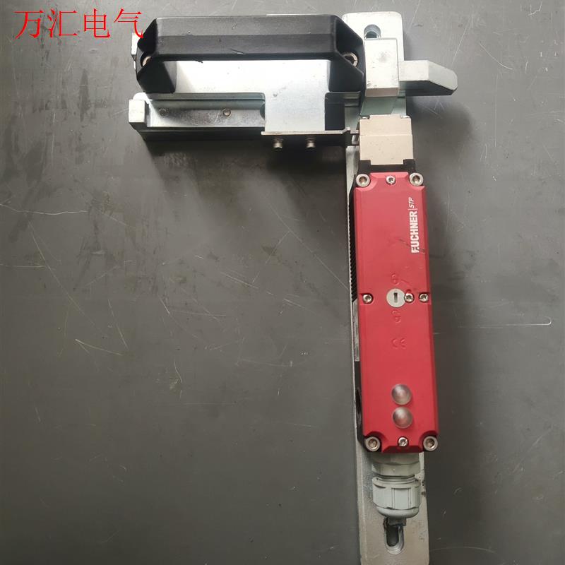 德国安士能STP4A-2131A024L024M安全锁091(议价)