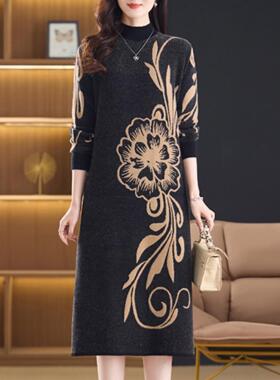 MONLOUVE红色半高领水貂绒连衣裙女秋冬新款大码遮肚加厚打底中长