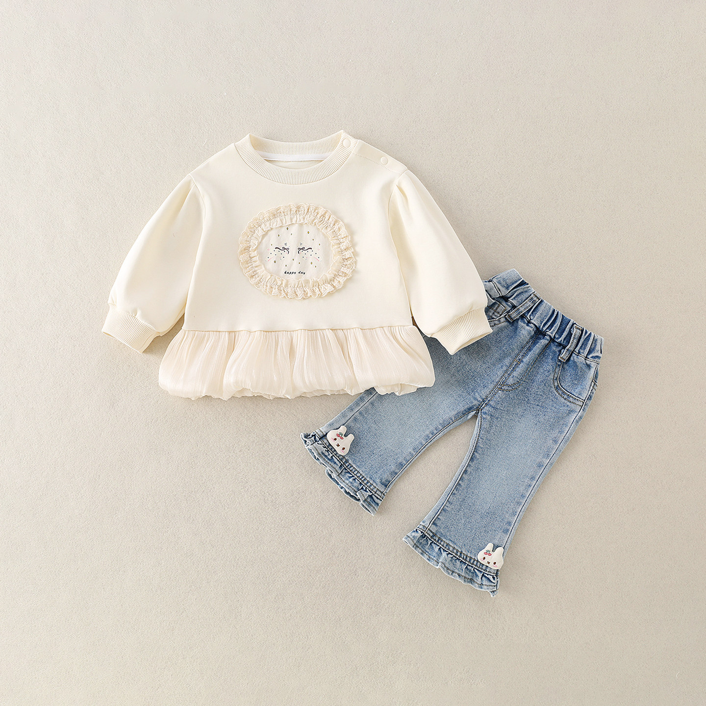 婴儿秋装时尚套装婴幼儿衣服宝宝春秋两件套上衣牛仔裤秋季女宝潮