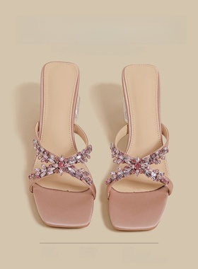 法式配裙子外穿凉鞋女2025夏季新款晚风粉色水晶钻交叉粗高跟拖鞋