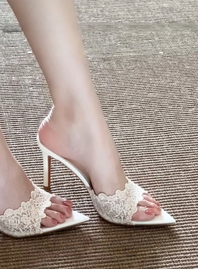蕾丝尖头白色高跟鞋2026年新款小众细跟一字凉拖高跟拖鞋女夏外穿
