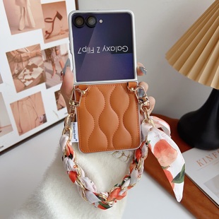 适用于Galaxy三星Zflip7手机壳新款ZFold7保护套折叠屏zflip6全包防摔w26羽绒服秋冬手提丝巾布链网红女款