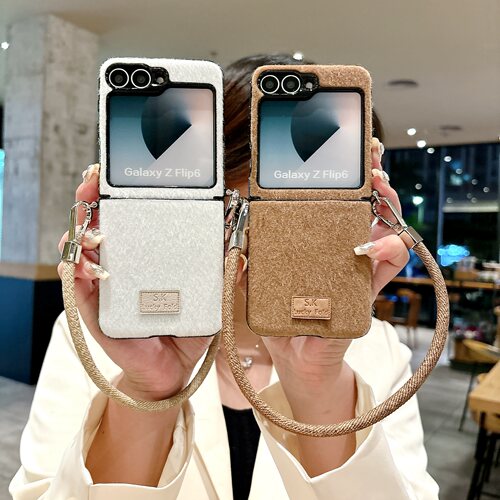 适用三星zflip6手机壳冬季新款zflip5全包w24flip防摔秋冬Galaxyflip3新年红折叠毛绒zflip4手链保护套w23fli
