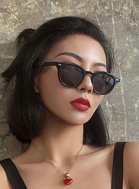 英系coss kokogd黄色墨镜ins新款米钉太阳镜小框小脸欧美嘻哈